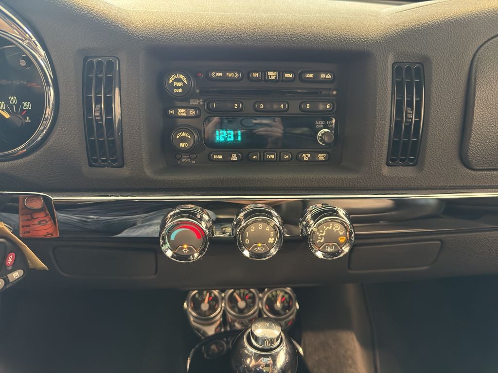 2006 Chevrolet SSR LS