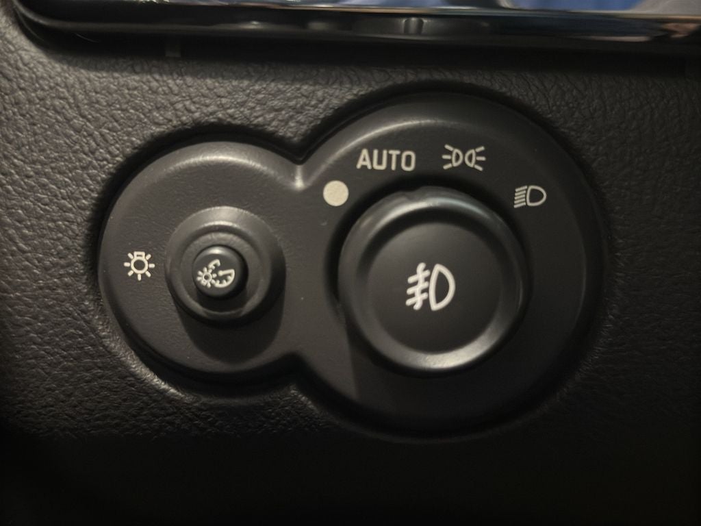 2006 Chevrolet SSR LS