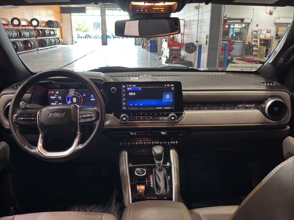 2025 Chevrolet Colorado ZR2