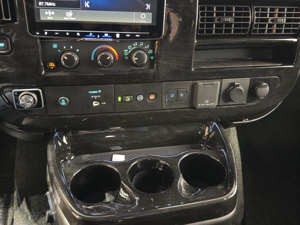 2025 Chevrolet Express Cargo 2500 WT