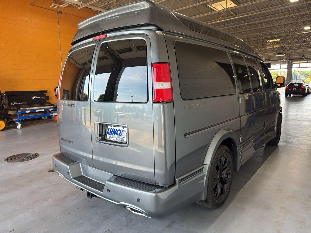 2025 Chevrolet Express Cargo 2500 WT