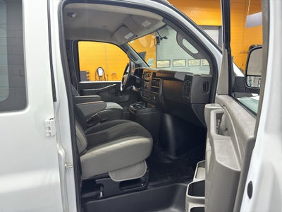 2023 Chevrolet Express Cargo 2500 WT