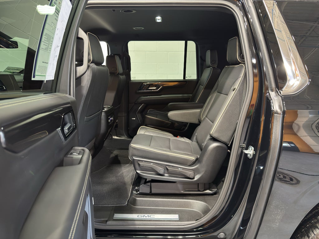 2025 GMC Yukon XL Elevation