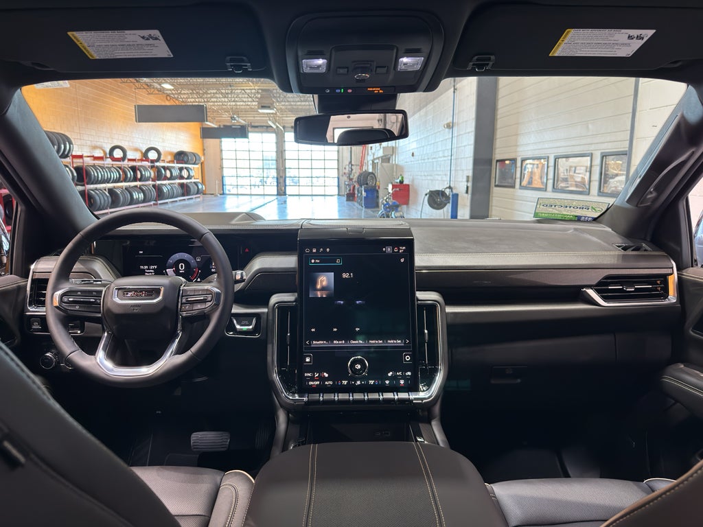 2025 GMC Yukon XL Elevation