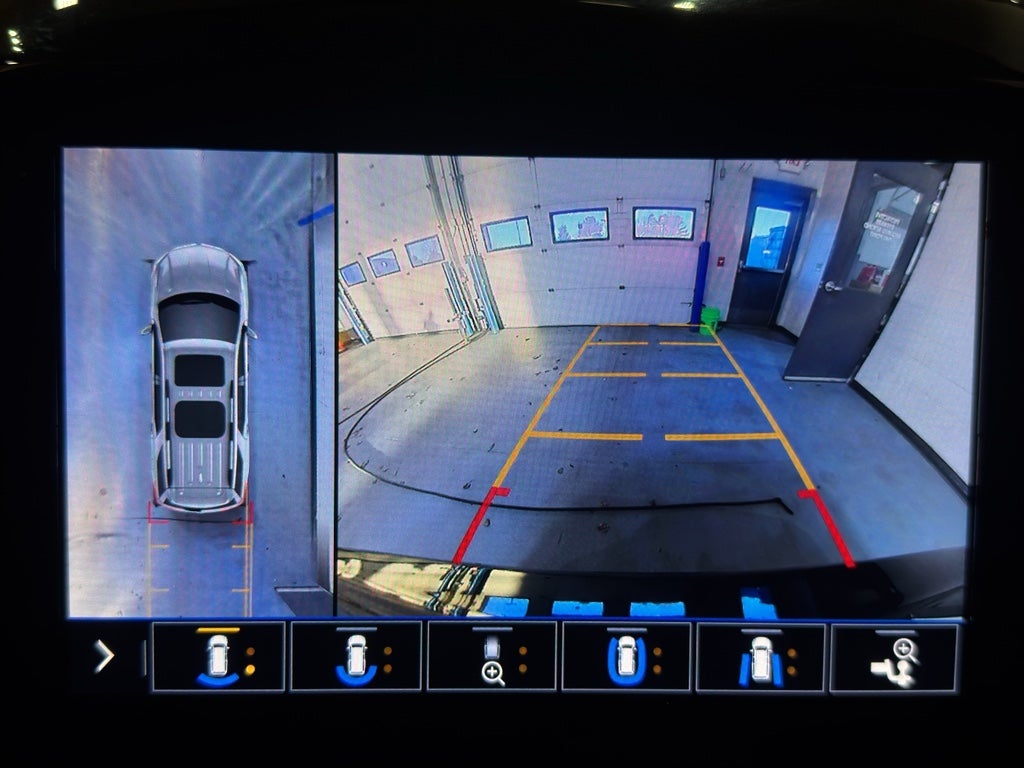 2021 Chevrolet Traverse RS