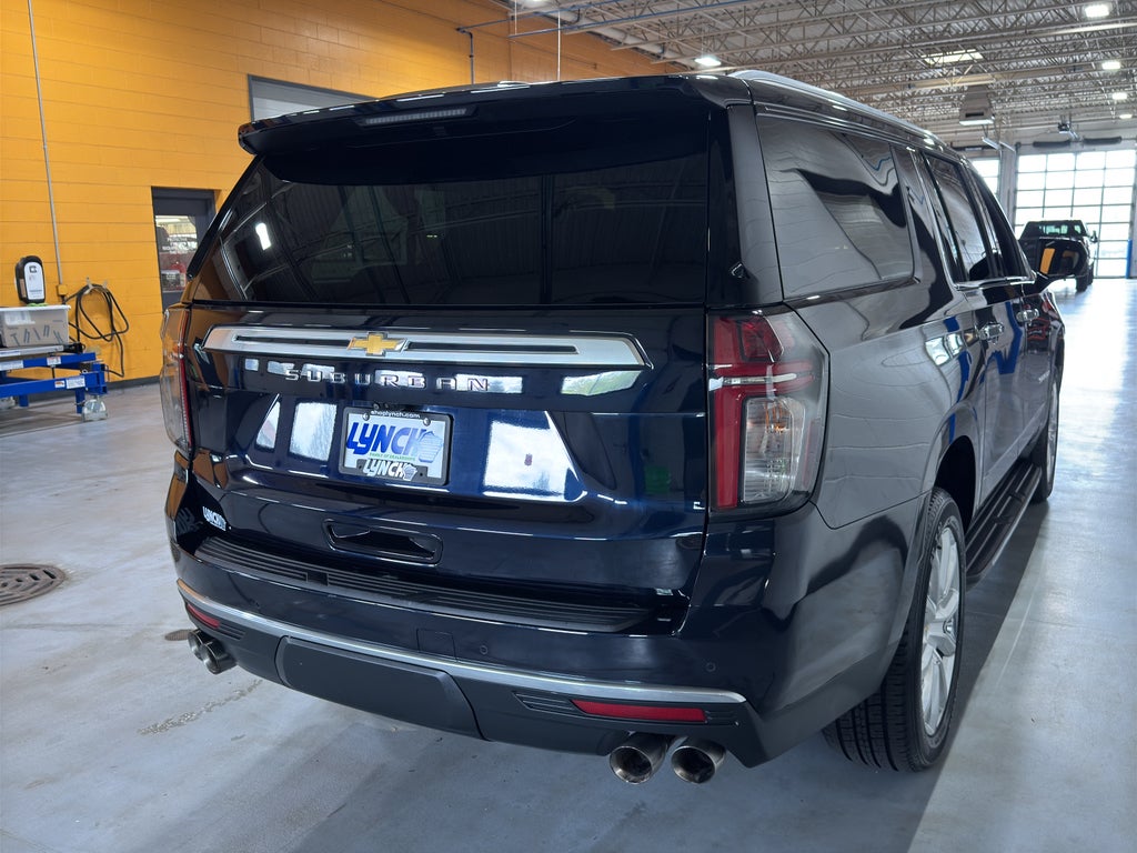 2022 Chevrolet Suburban High Country