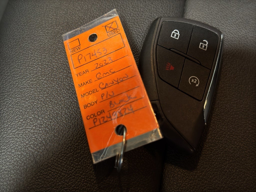 2023 GMC Canyon Elevation