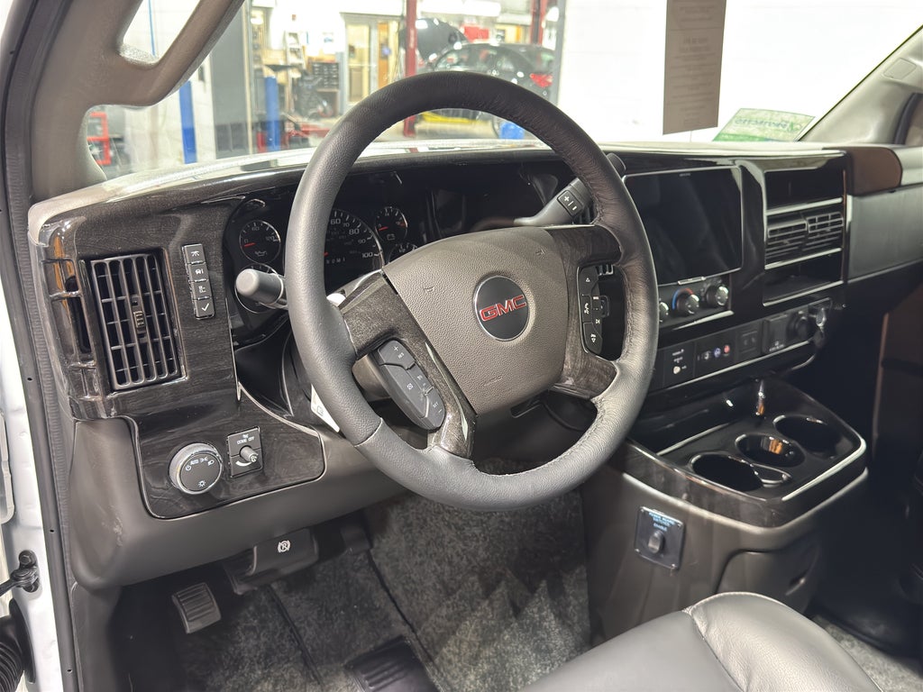2025 GMC Savana Cargo 2500 Work Van