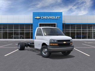 2026 Chevrolet Express Cutaway 4500 2WT