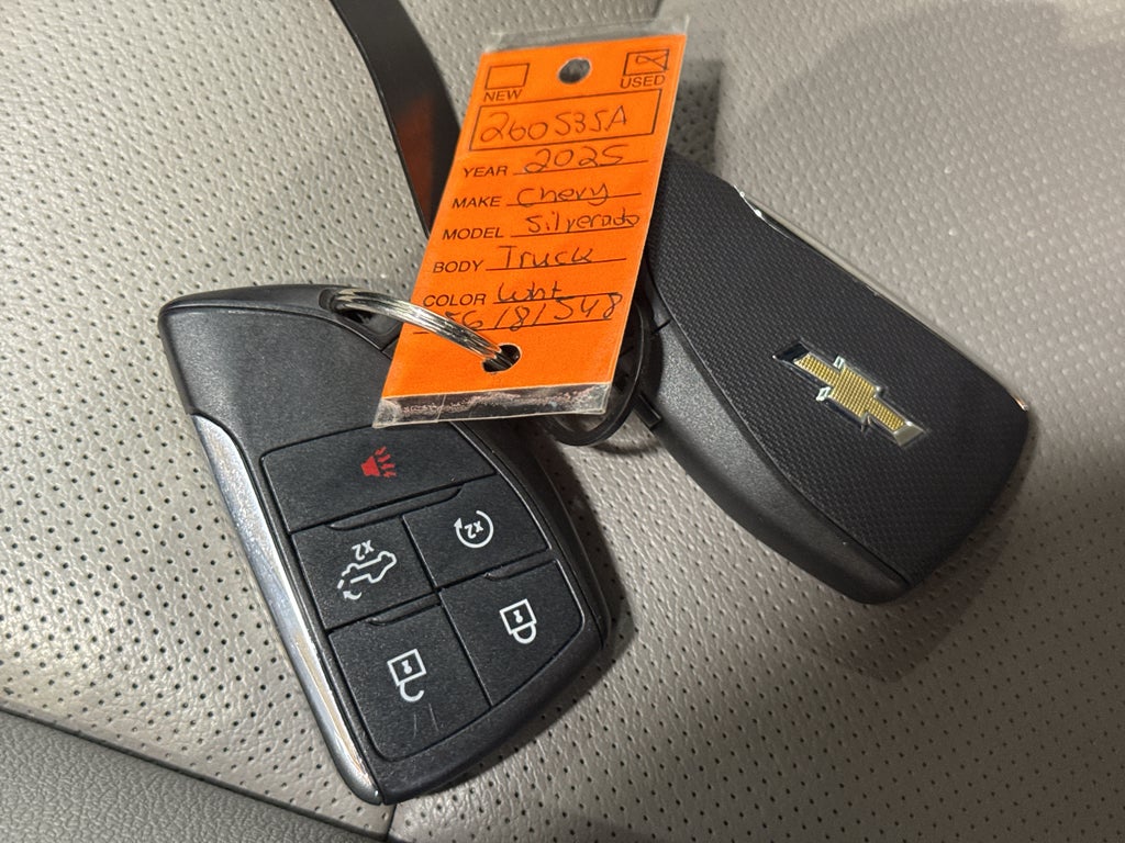 2025 Chevrolet Silverado 1500 LTZ