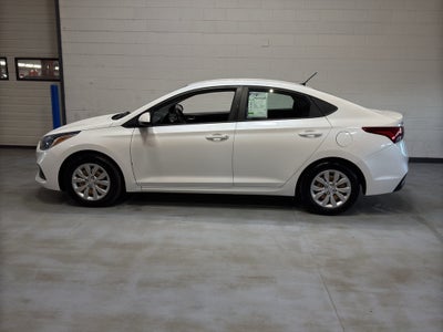 2020 Hyundai Accent SE