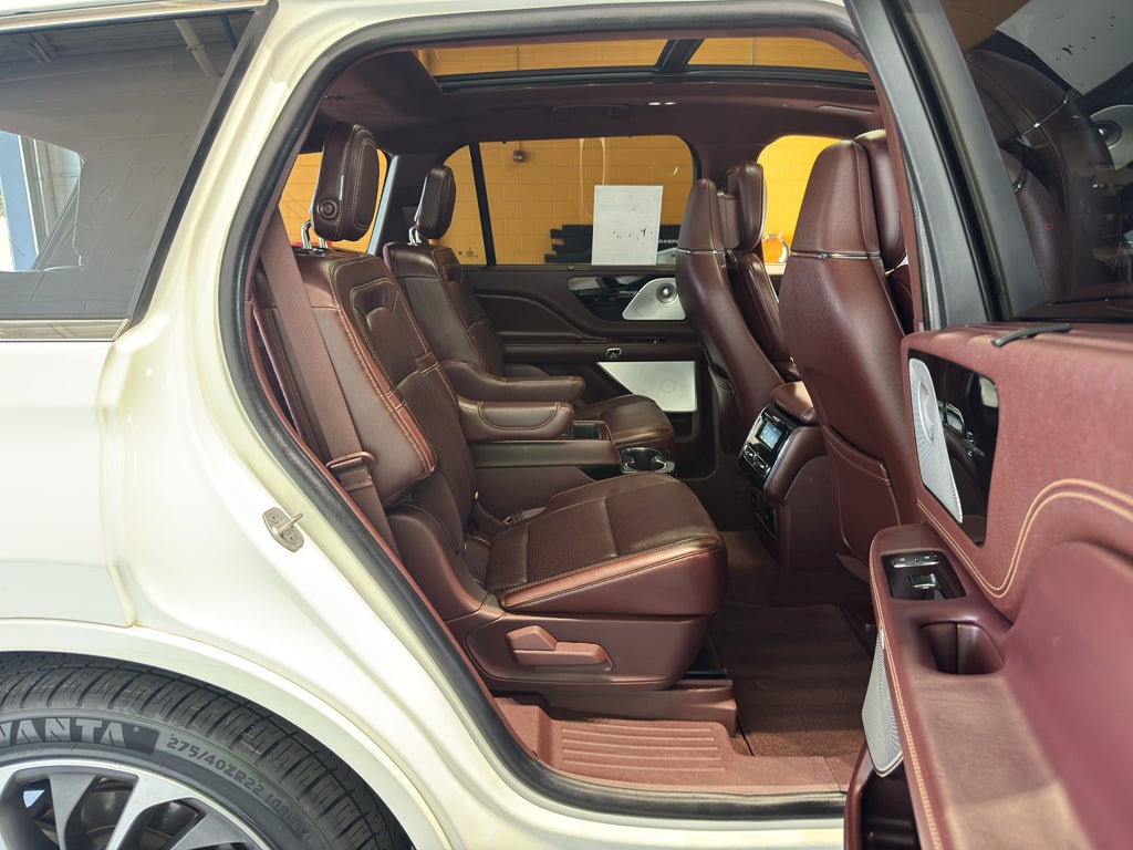 2020 Lincoln Aviator Black Label