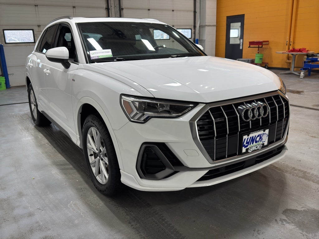 2025 Audi Q3 S line Premium
