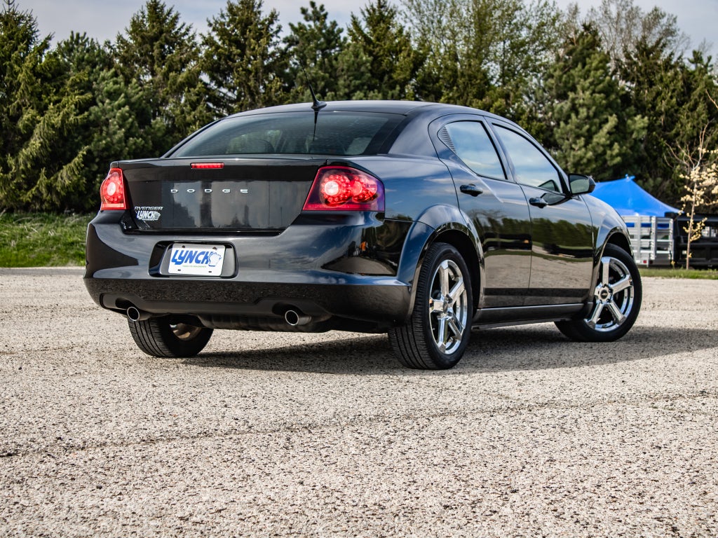 2011 Dodge Avenger Lux