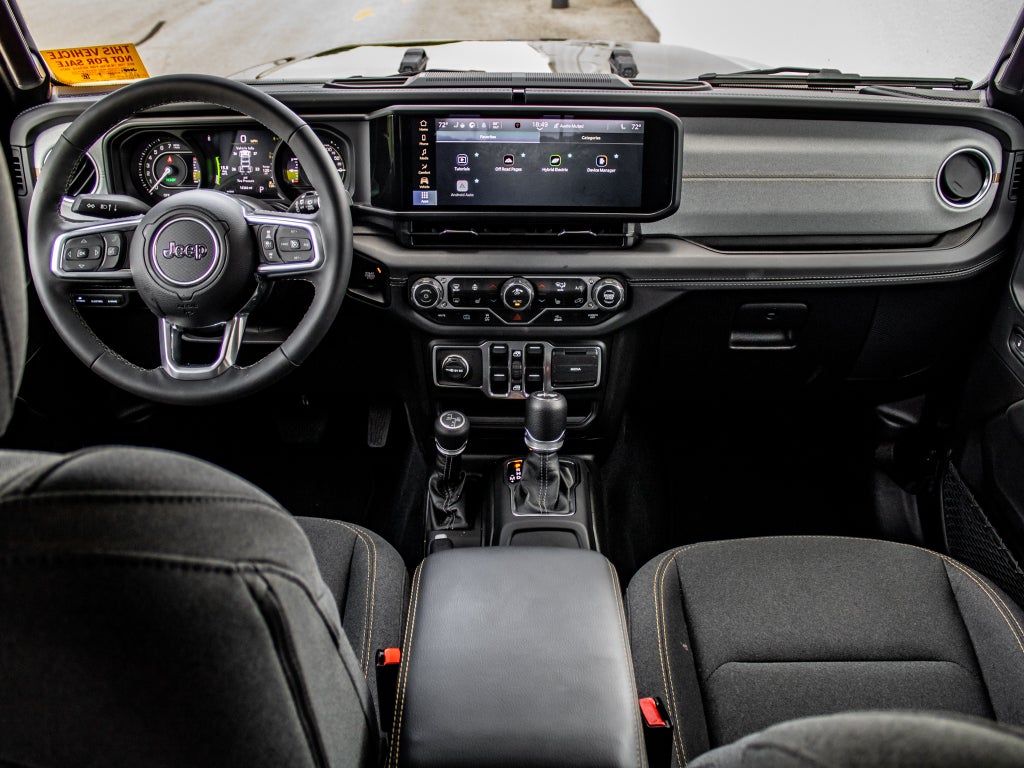 2025 Jeep Wrangler 4xe Sahara