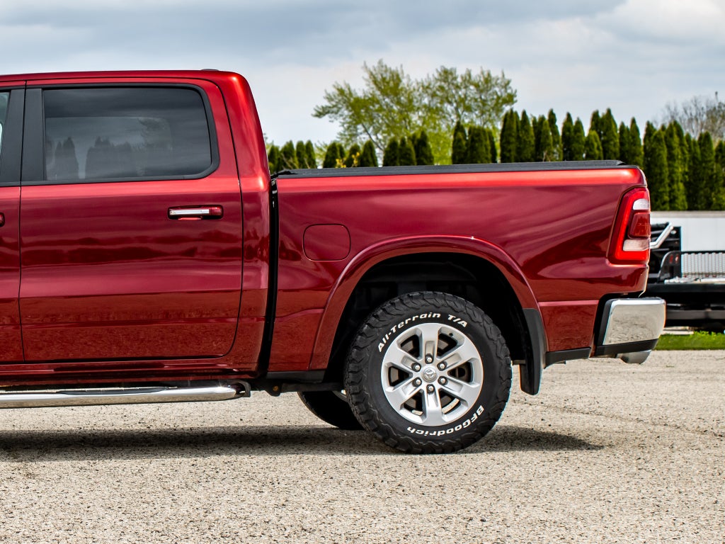 2019 RAM 1500 Laramie Crew Cab 4x4 5'7" Box