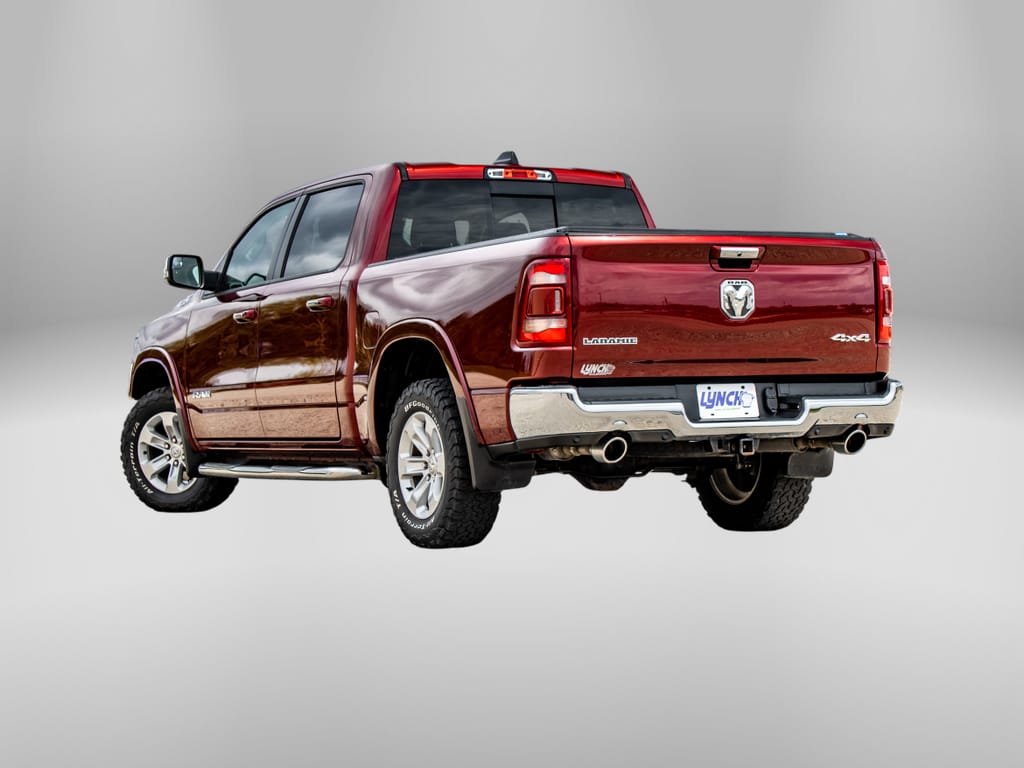 2019 RAM 1500 Laramie Crew Cab 4x4 5'7" Box
