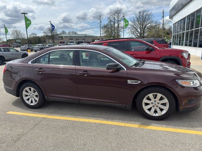 2010 Ford Taurus SE
