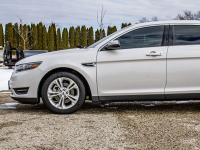 2016 Ford Taurus SEL