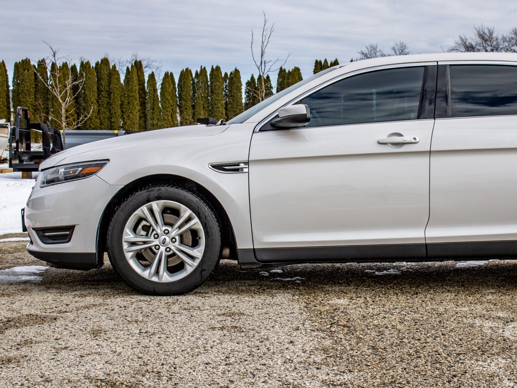 2016 Ford Taurus SEL