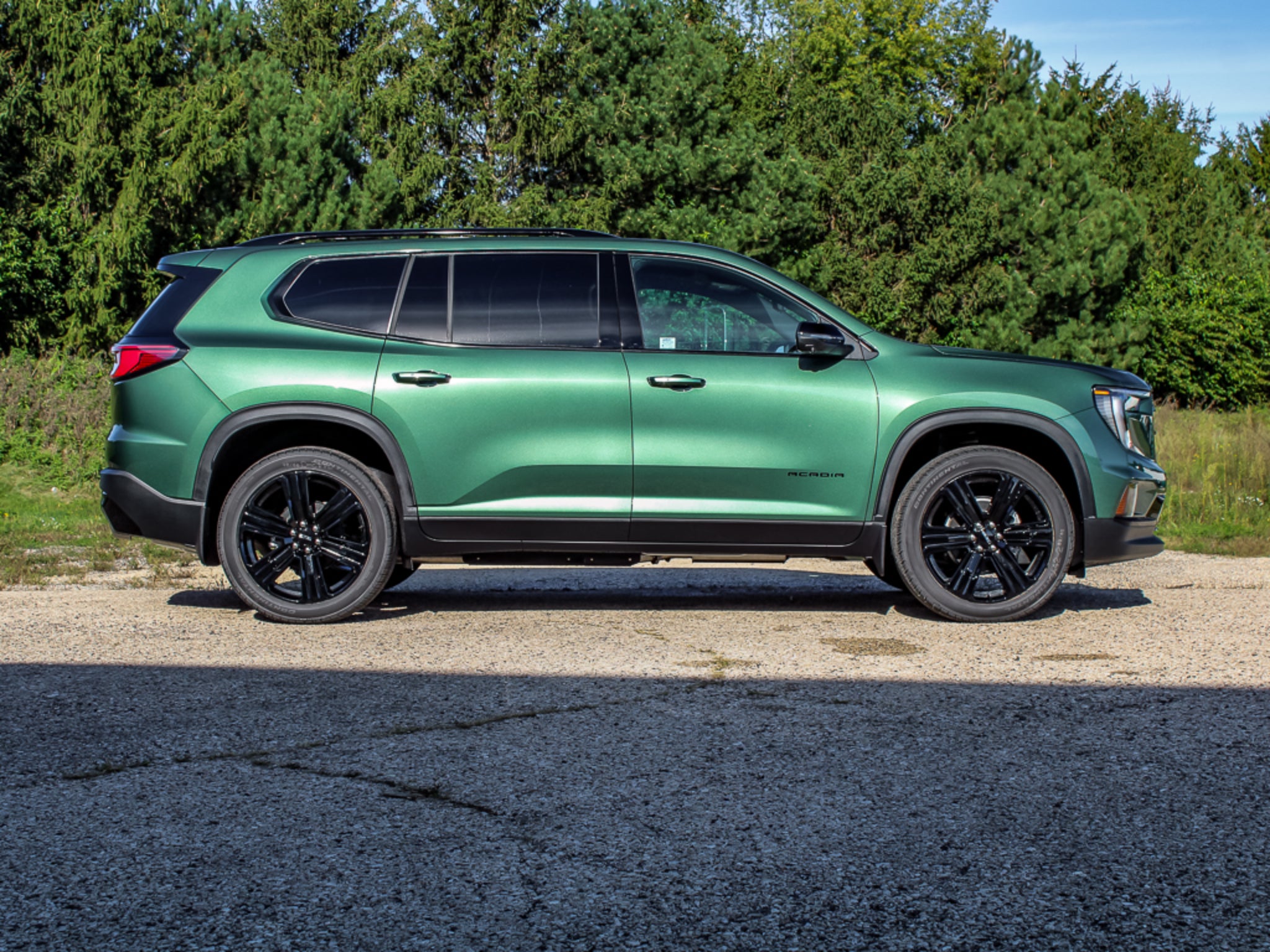 2027 GMC Acadia Elevation