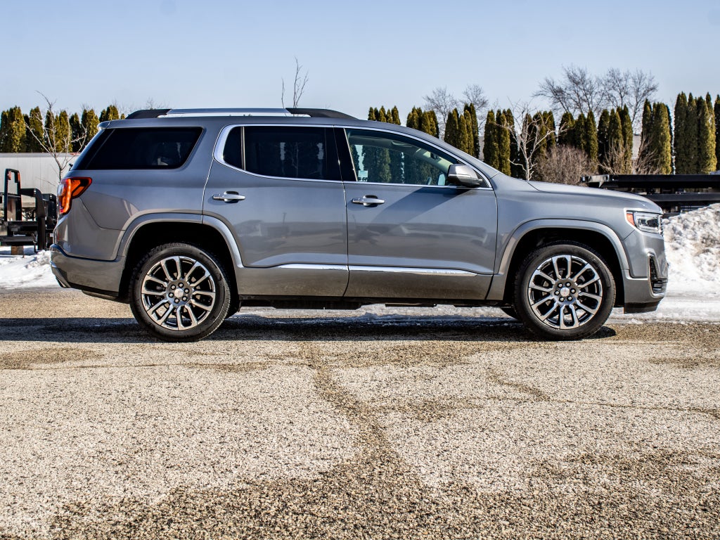 2020 GMC Acadia Denali