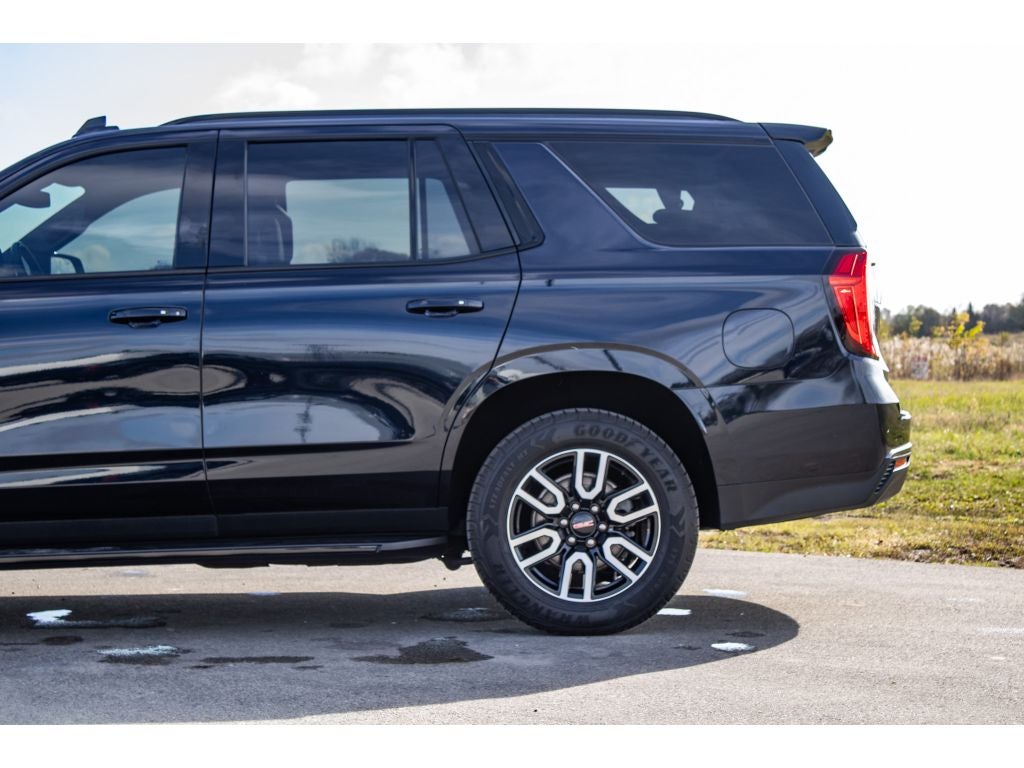 2022 GMC Yukon AT4