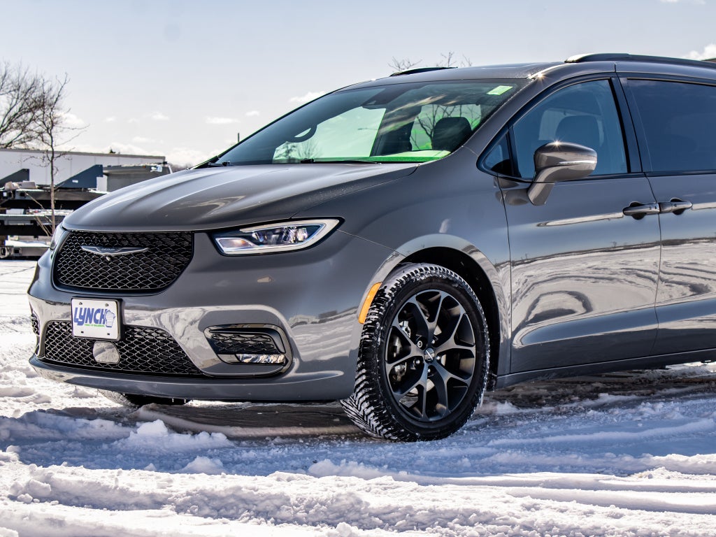 2021 Chrysler Pacifica Touring L