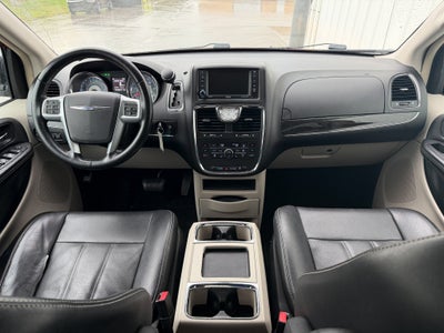 2012 Chrysler Town & Country Touring-L