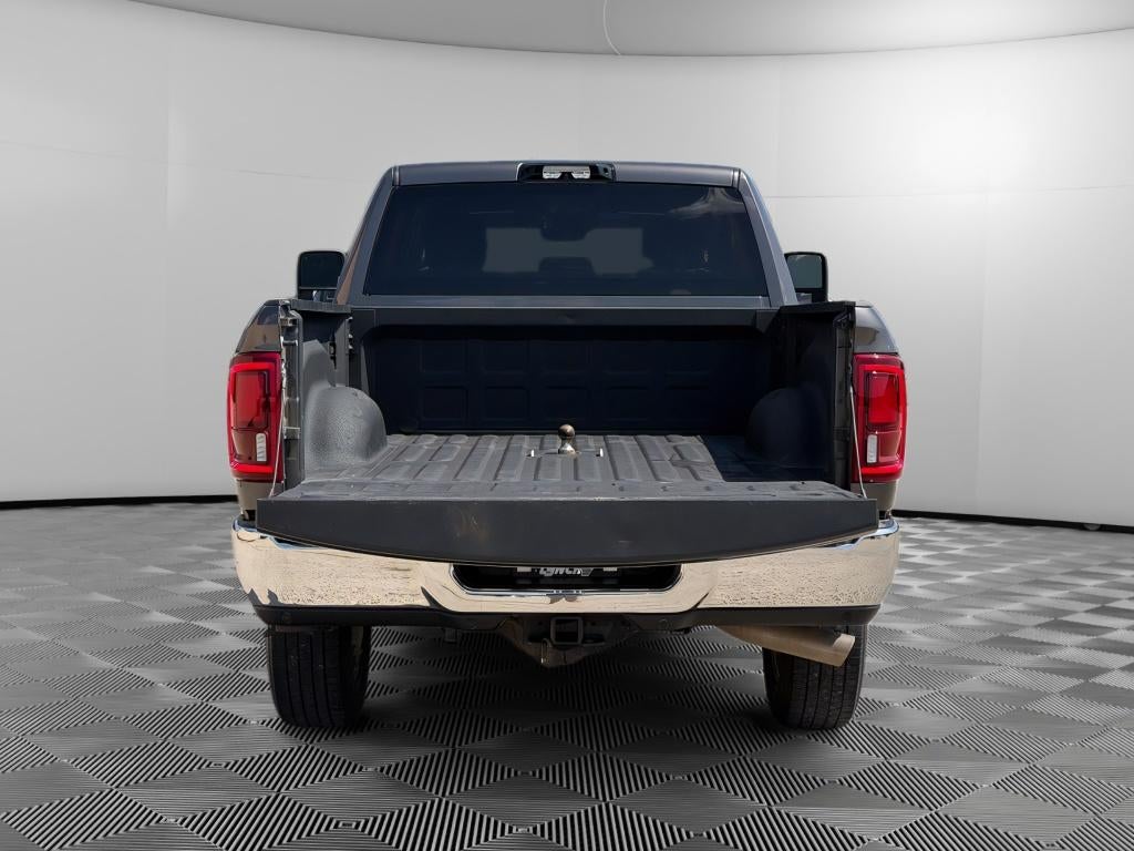 2025 RAM 3500 Big Horn Crew Cab 4x4 6'4" Box