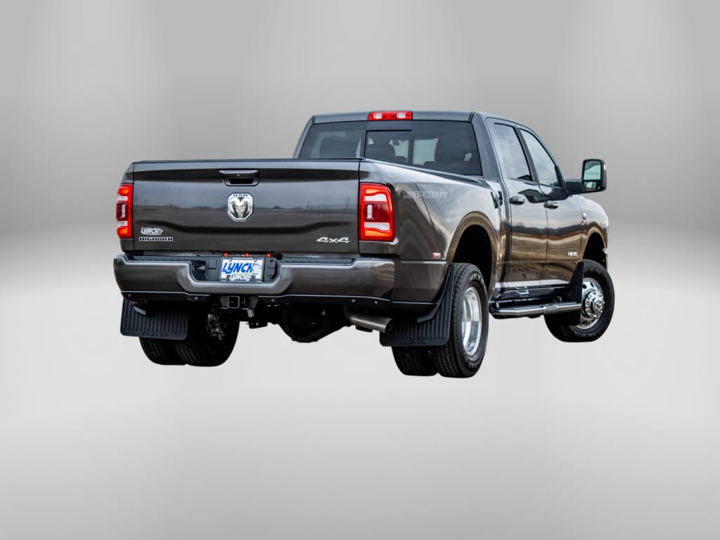 2024 RAM 3500 Big Horn Crew Cab 4x4 8' Box