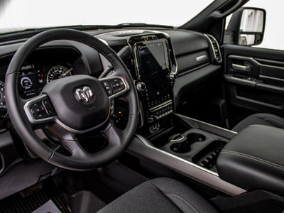 2024 RAM 3500 Big Horn Crew Cab 4x4 8' Box