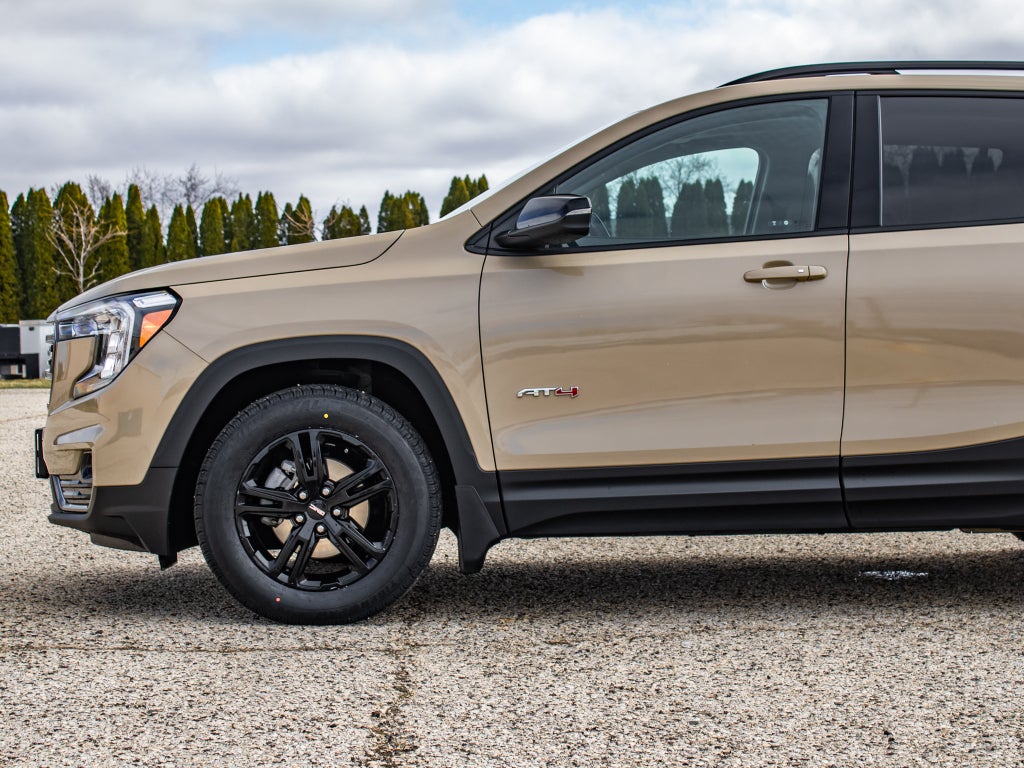 2022 GMC Terrain AT4