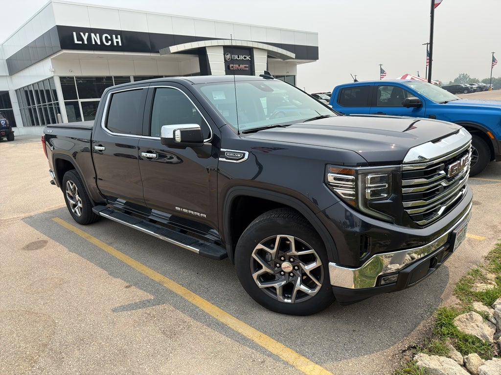 2022 GMC Sierra 1500 SLT