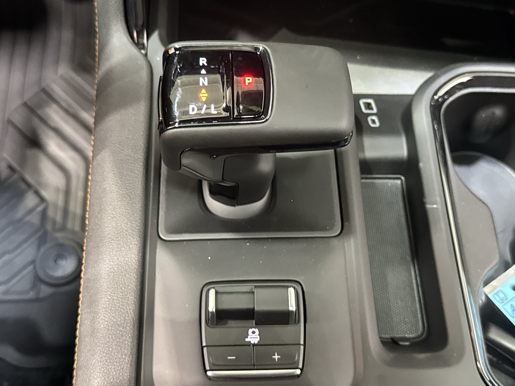 2026 GMC Sierra 1500 AT4 - Photo 36