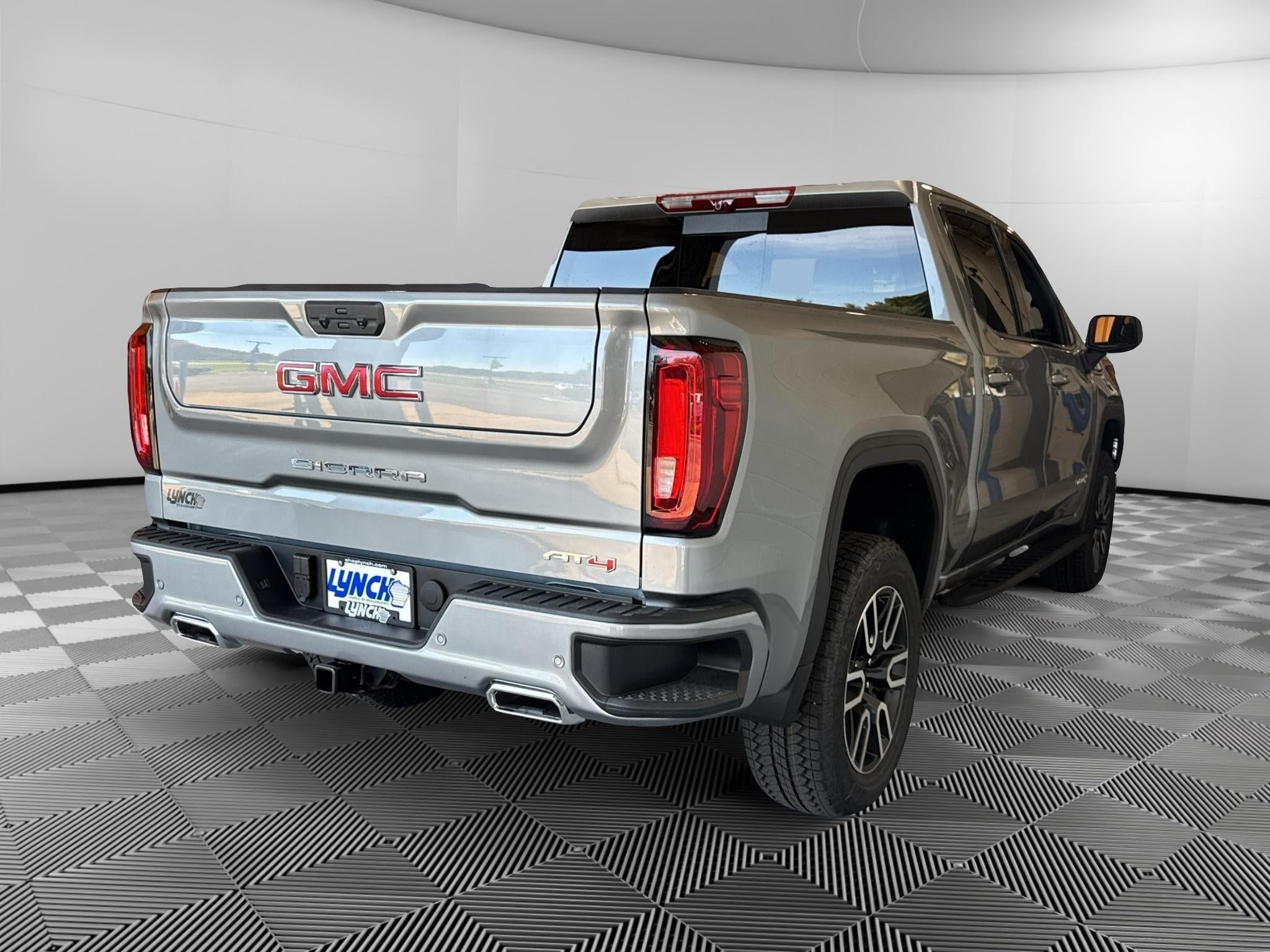 2026 GMC Sierra 1500 AT4 - Photo 5