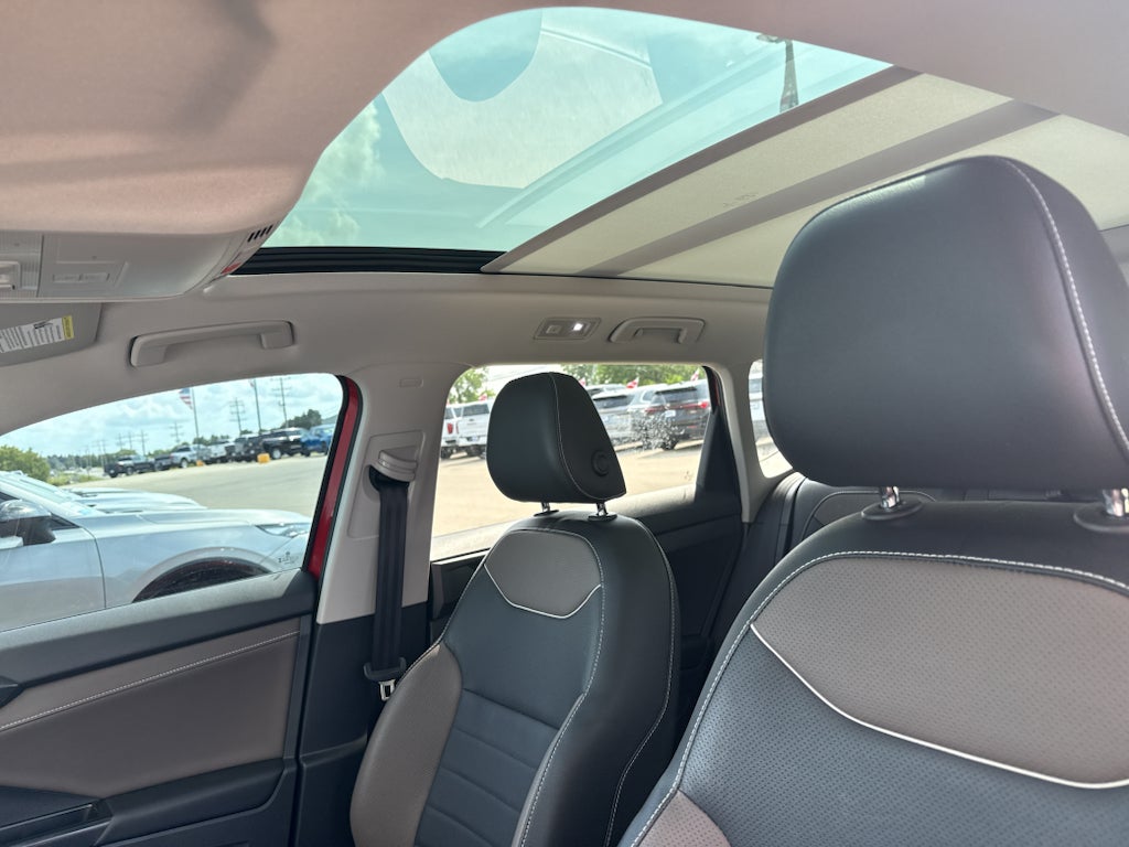 2023 Volkswagen Taos 1.5T SEL