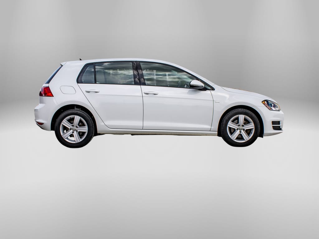 2017 Volkswagen Golf TSI Wolfsburg Edition 4-Door