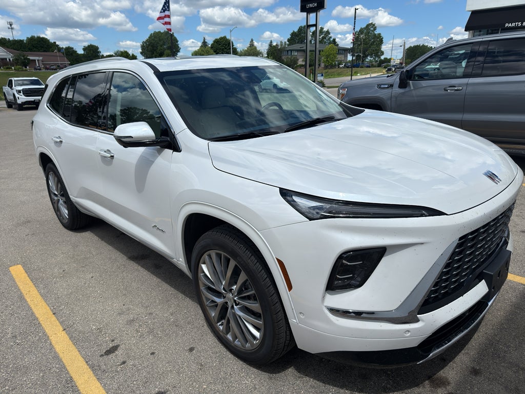 2025 Buick Enclave Avenir