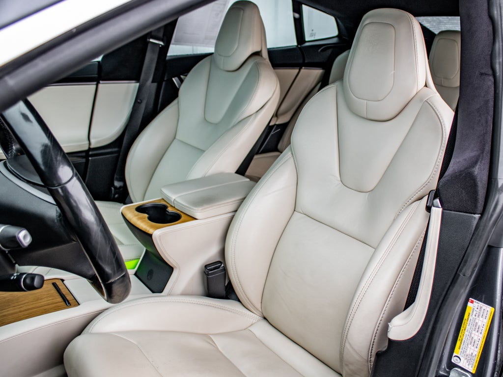 2020 Tesla Model S Long Range