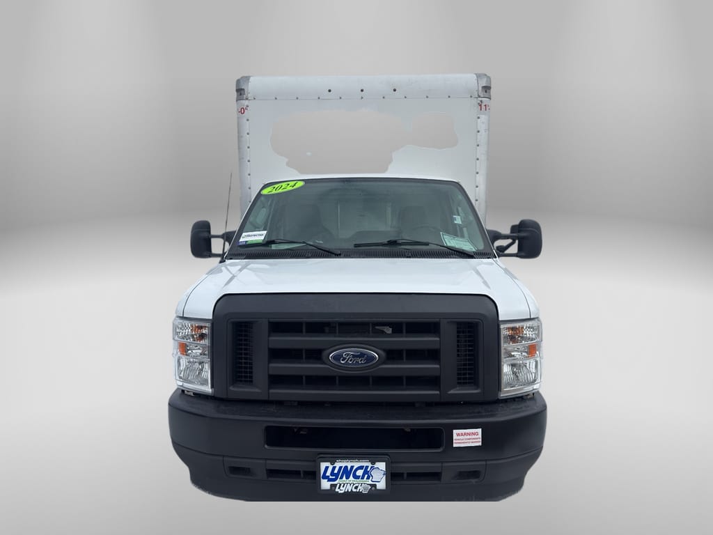 2024 Ford E-Series Cutaway BASE