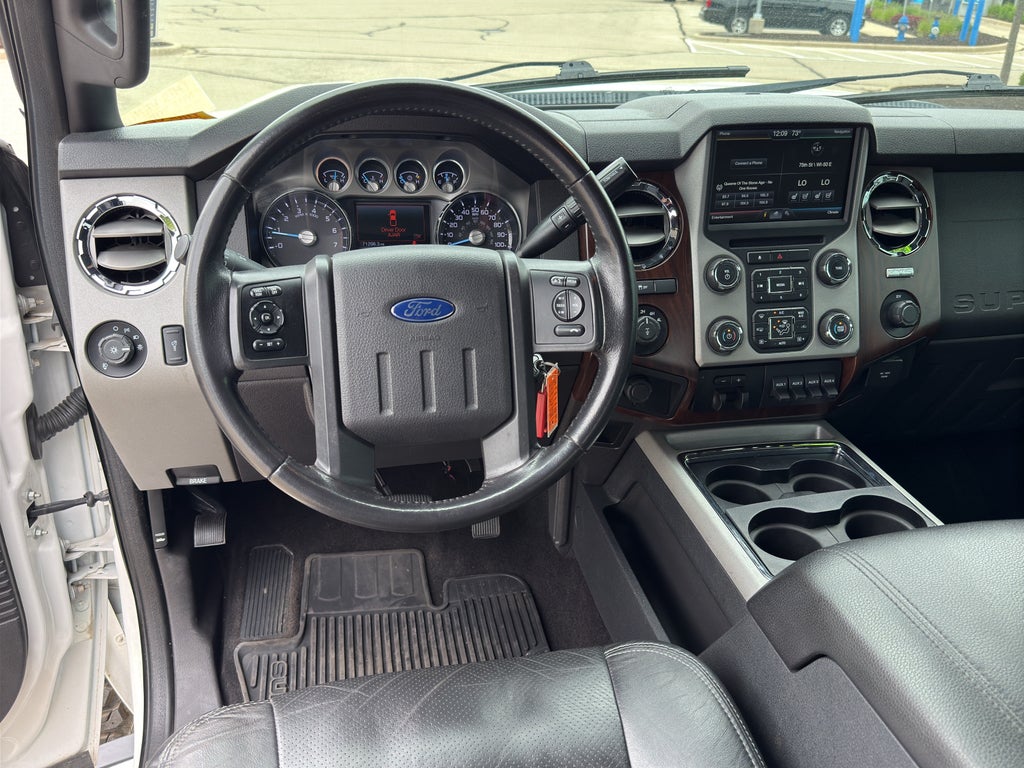 2015 Ford Super Duty F-250 SRW Lariat