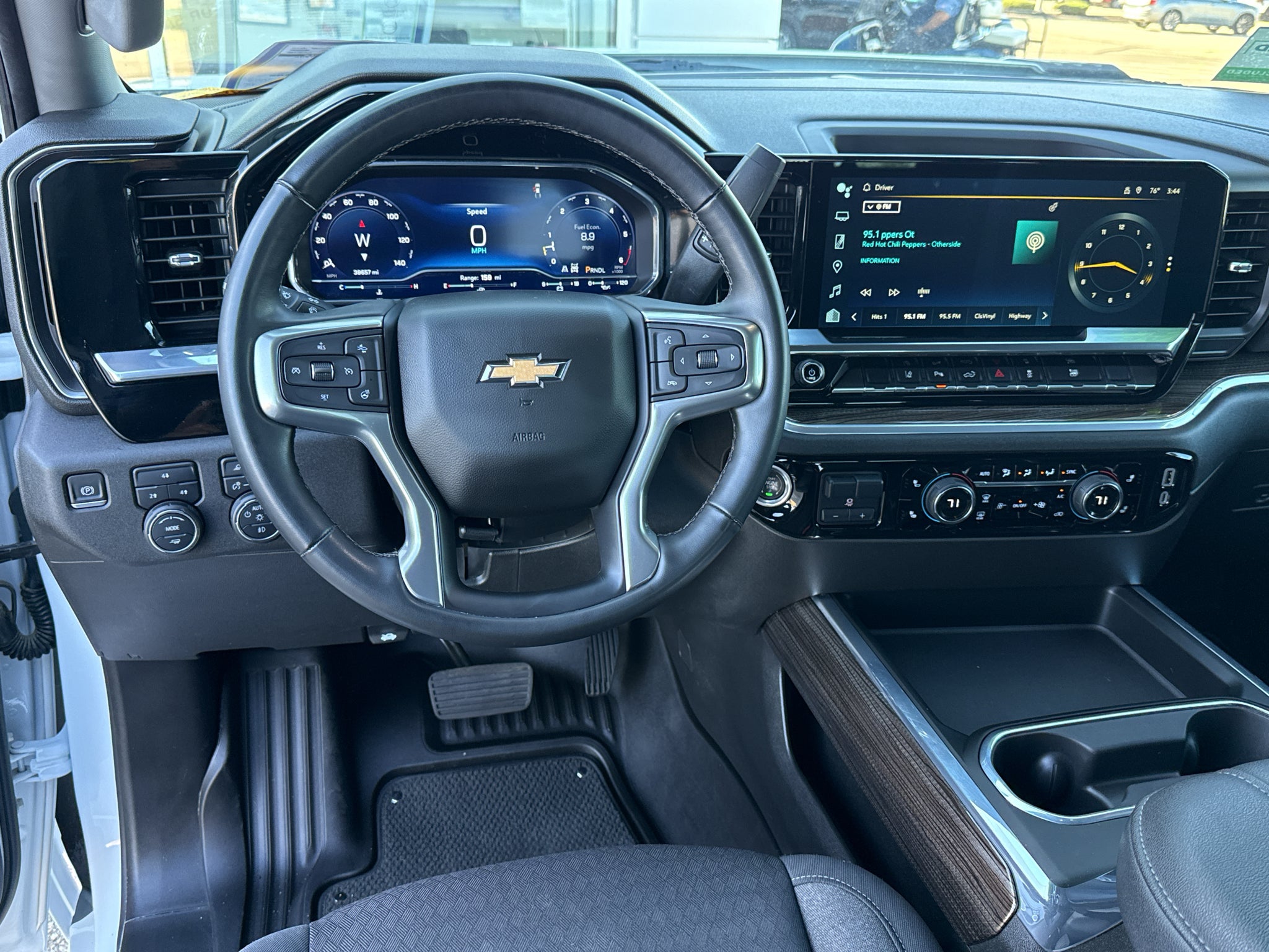 2024 Chevrolet Silverado 3500 HD LT DRW