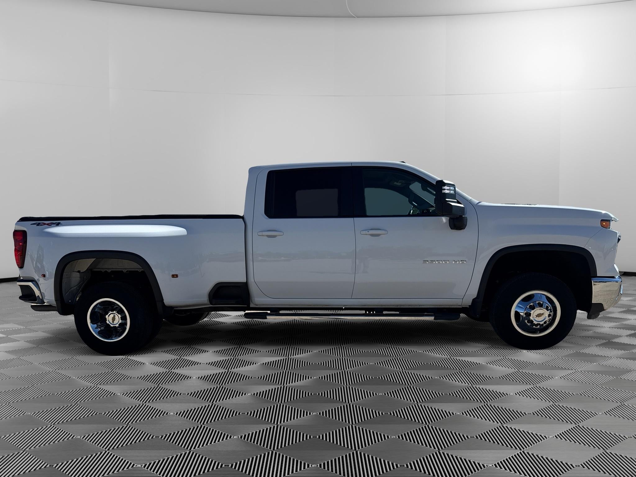 2024 Chevrolet Silverado 3500 HD LT DRW