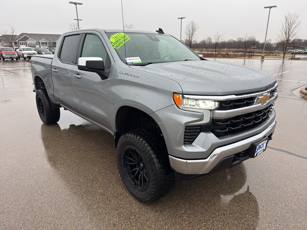 2025 Chevrolet Silverado 1500 LT