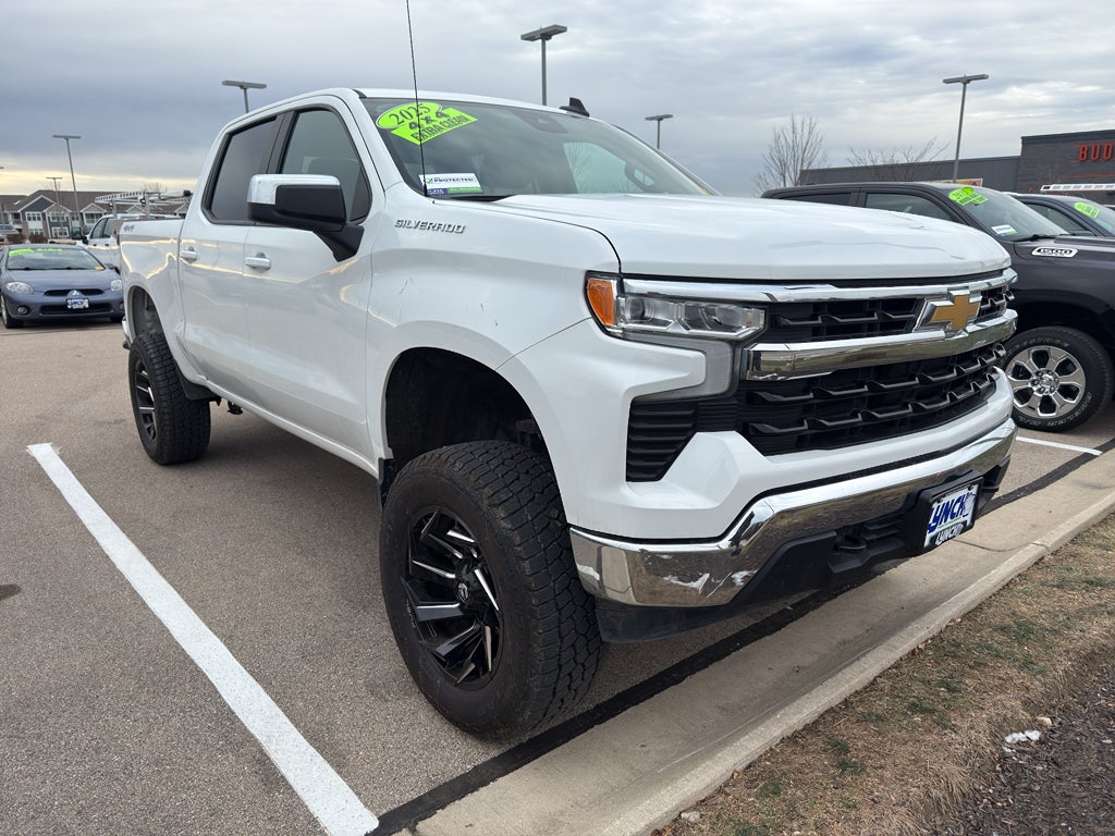 2025 Chevrolet Silverado 1500 LT