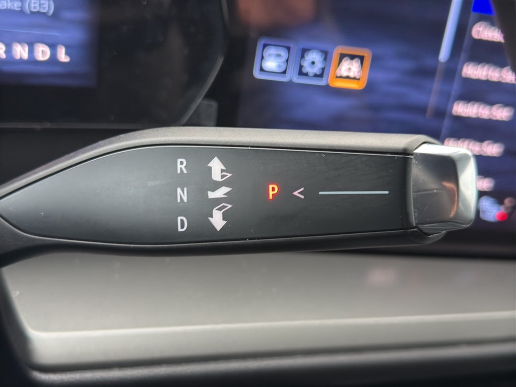 2024 Chevrolet Traverse LS