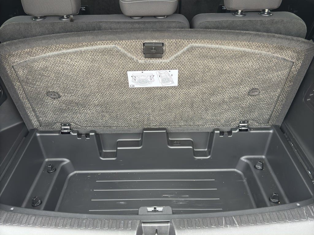 2024 Chevrolet Traverse LS