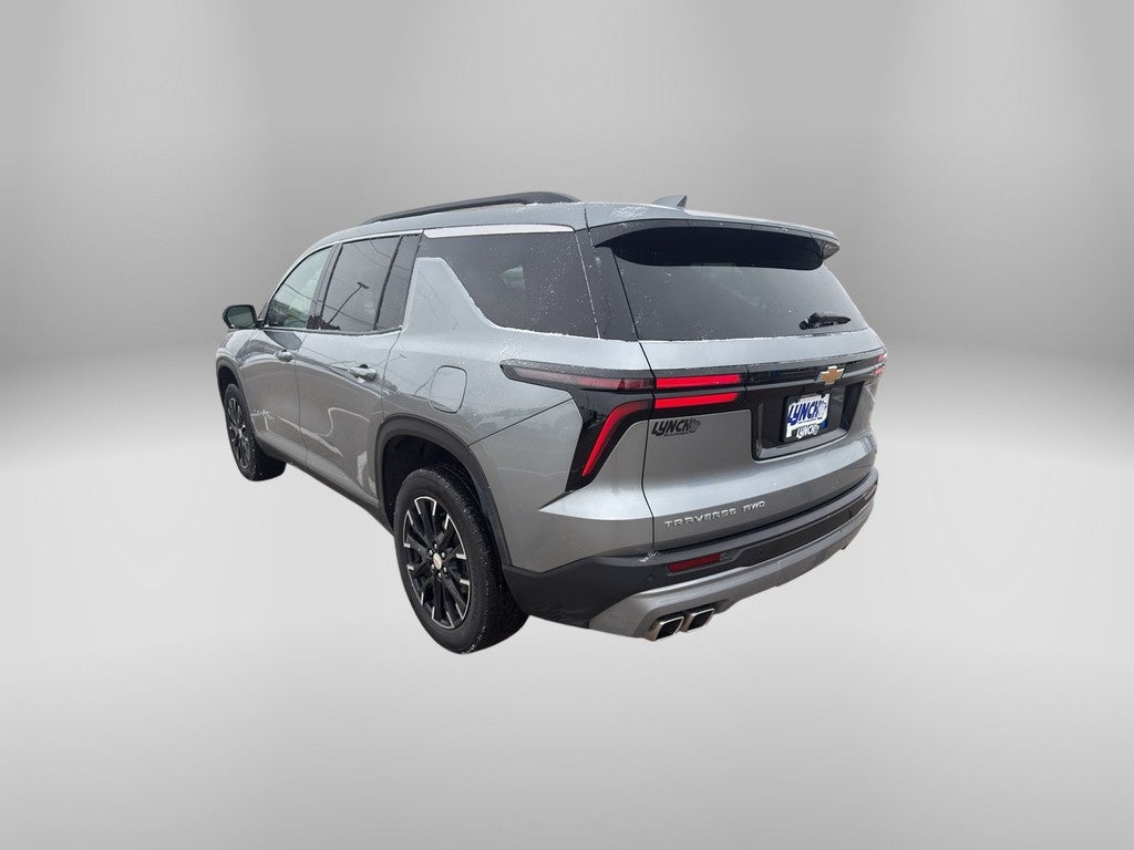 2024 Chevrolet Traverse LT