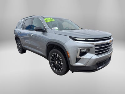 2024 Chevrolet Traverse LT